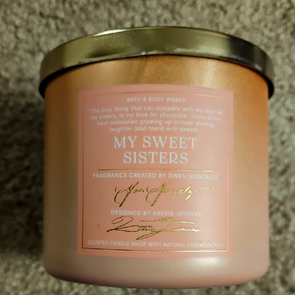 Bath & Body Works My Sweet Sisters Candle